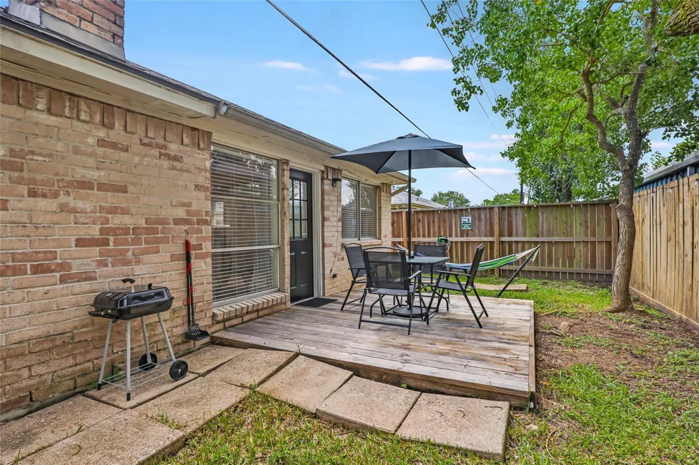 17711 Smooth Rock Falls Drive Spring, TX 77379