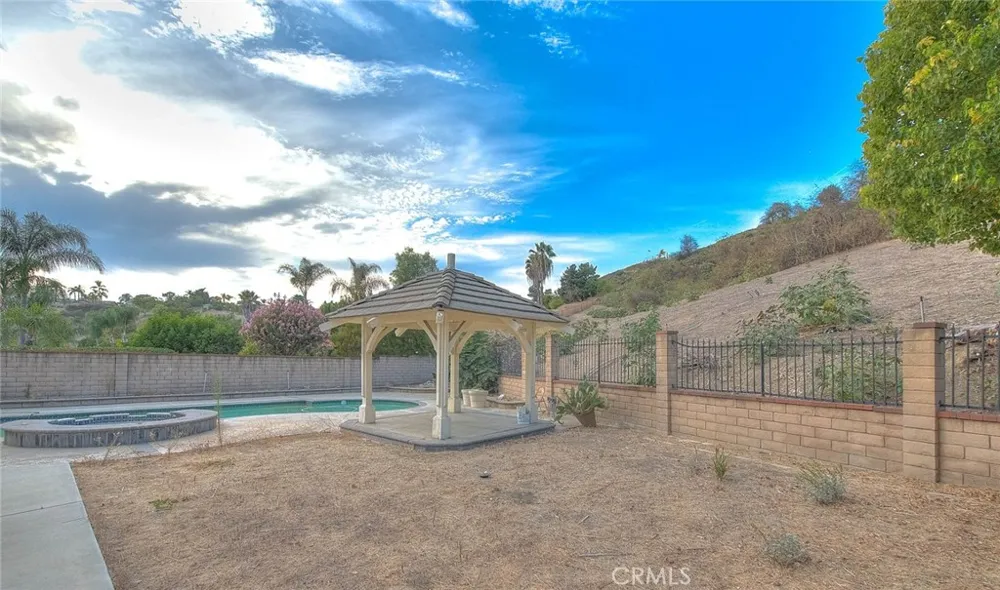 20739 E Walnut Canyon Walnut, CA 91789