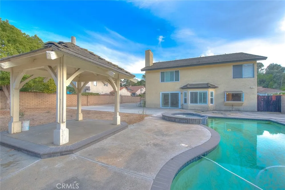 20739 E Walnut Canyon Walnut, CA 91789