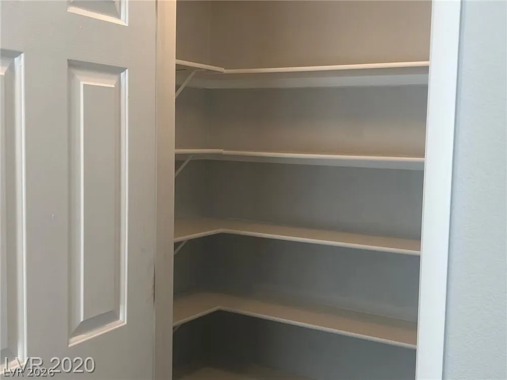 9769 Wailings Avenue Las Vegas, NV 89148