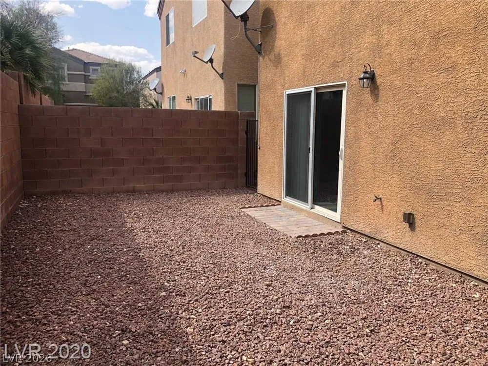 9769 Wailings Avenue Las Vegas, NV 89148