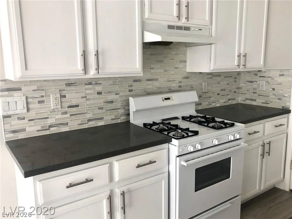 9769 Wailings Avenue Las Vegas, NV 89148