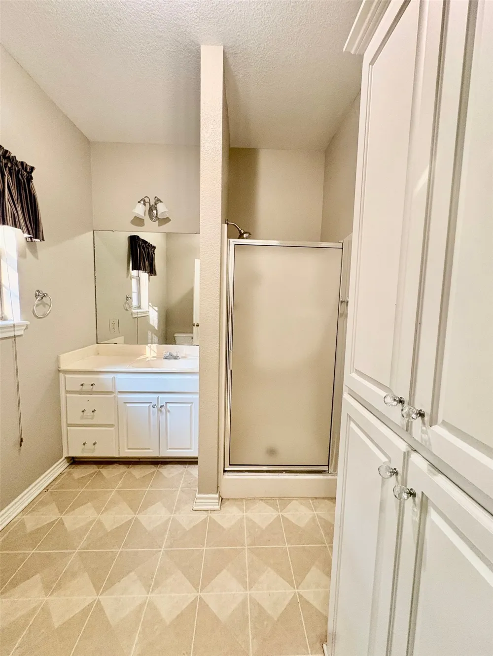205 Woodside Court Corsicana, TX 75109