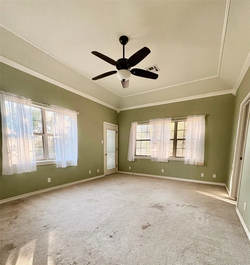 205 Woodside Court Corsicana, TX 75109