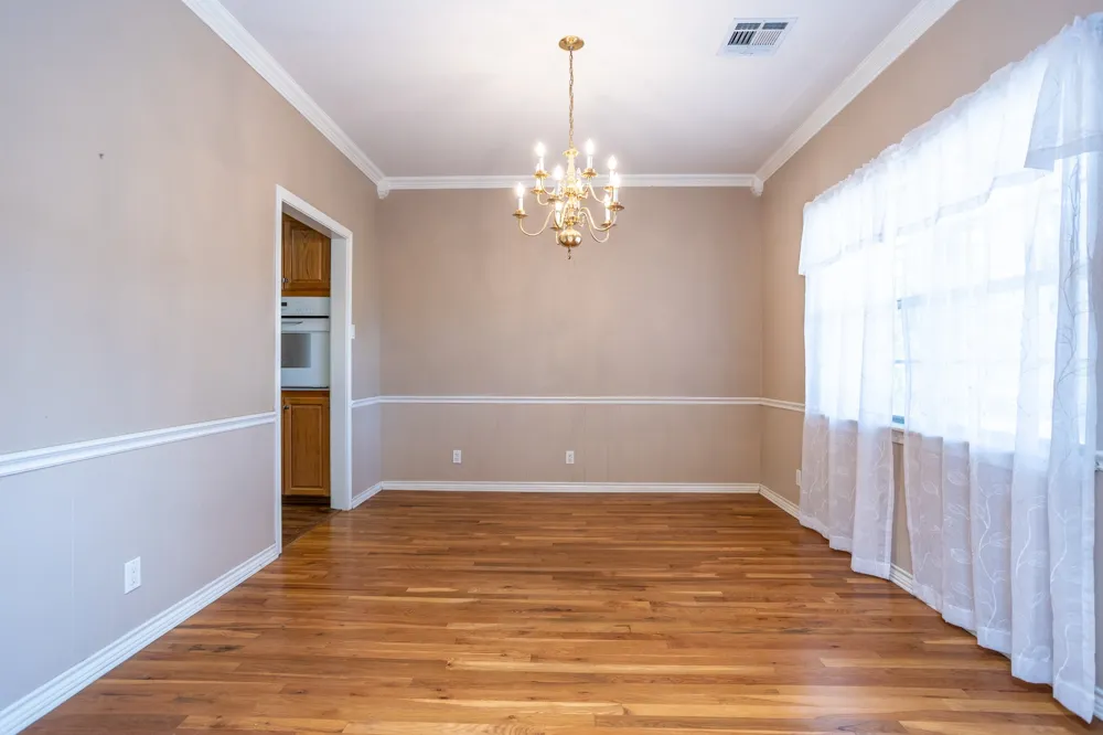 205 Woodside Court Corsicana, TX 75109