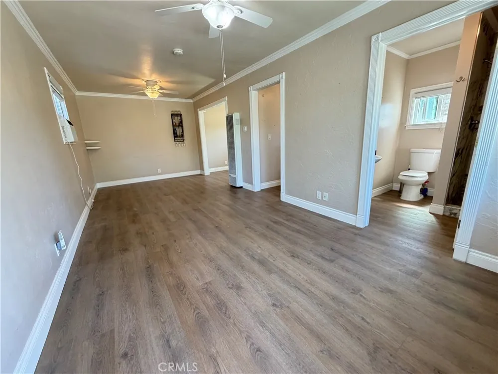 6033 Brockton Riverside, CA 92506