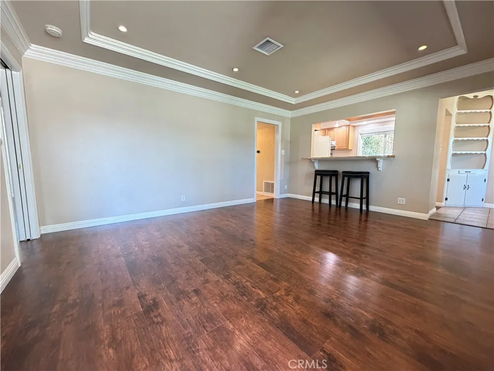 6033 Brockton Riverside, CA 92506