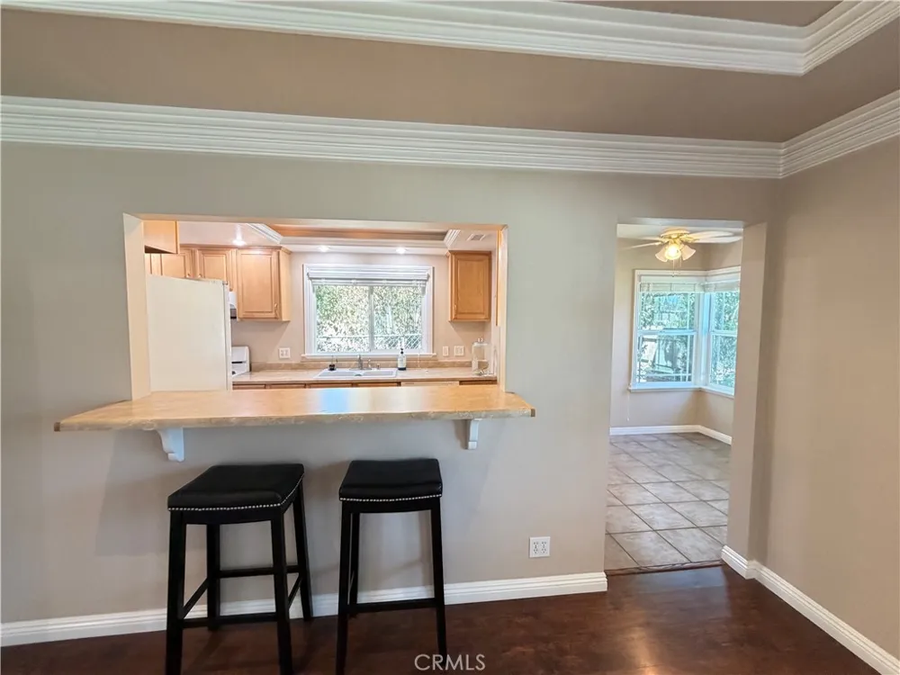 6033 Brockton Riverside, CA 92506