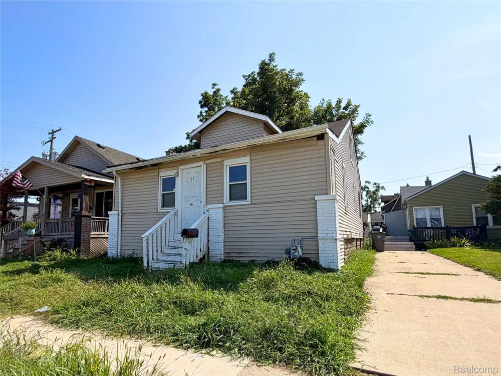13 Ridge Street Ecorse City, MI 48229