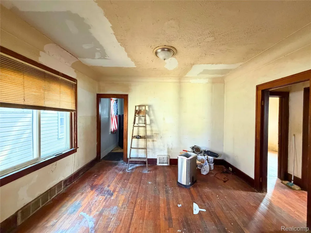 13 Ridge Street Ecorse City, MI 48229