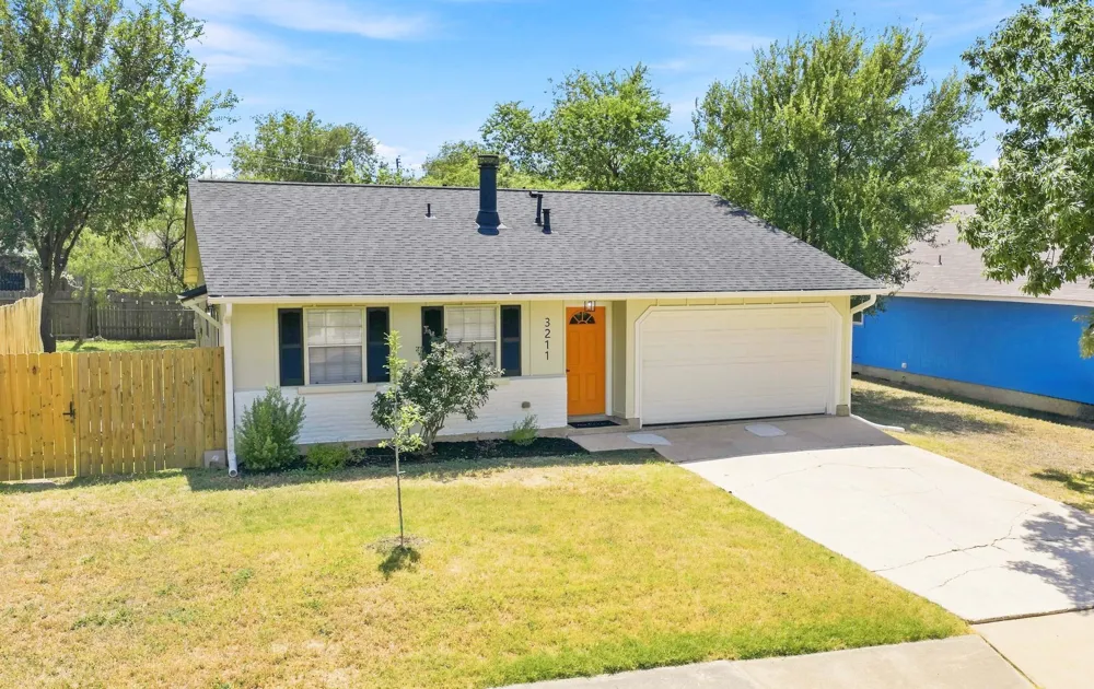 3211 Plantation Road Austin, TX 78745