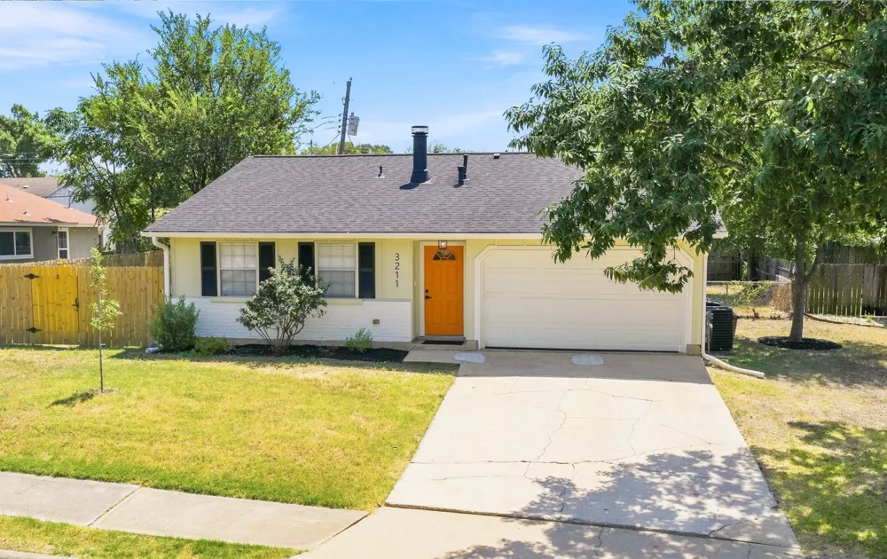 3211 Plantation Road Austin, TX 78745