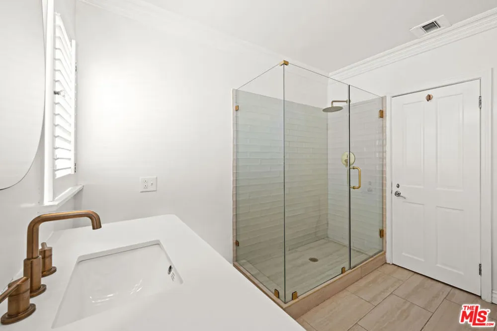 225 S Palm Drive Beverly Hills, CA 90212