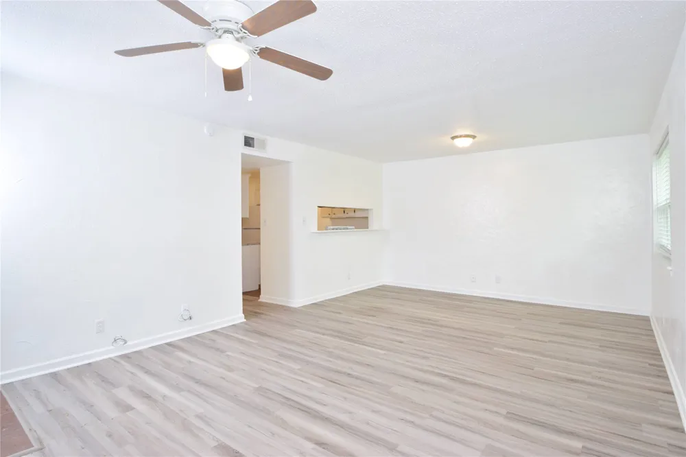 6601 S Zunis Avenue #2302 Tulsa, OK 74136