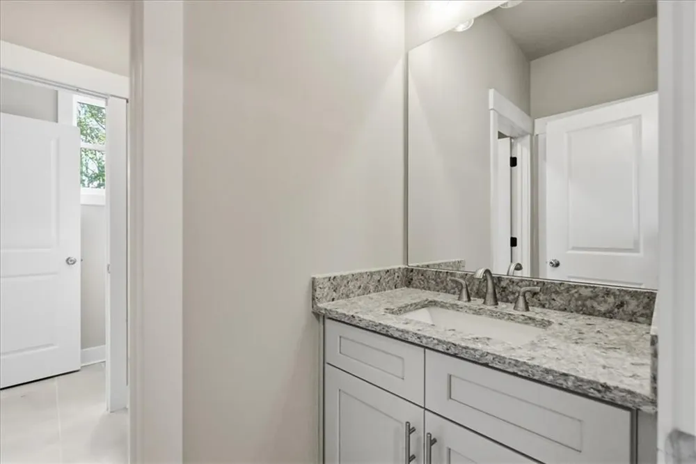157 Maney Drive Statham, GA 30666