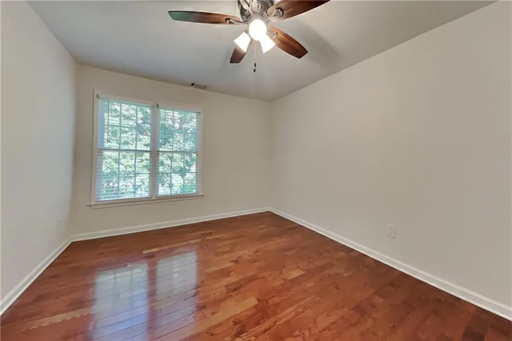1025 Russell Point Suwanee, GA 30024