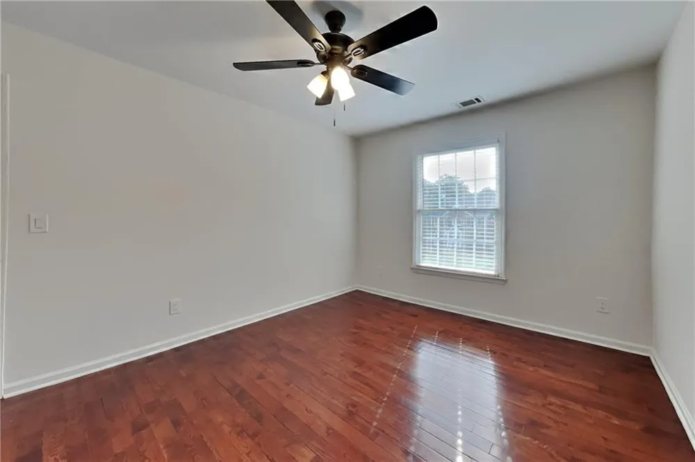 1025 Russell Point Suwanee, GA 30024