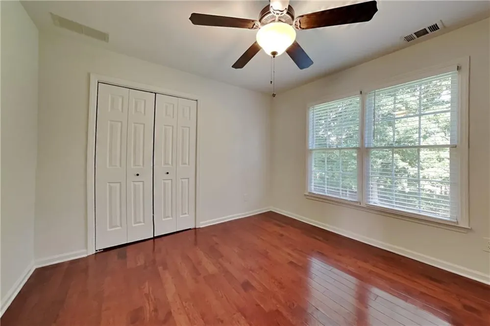 1025 Russell Point Suwanee, GA 30024