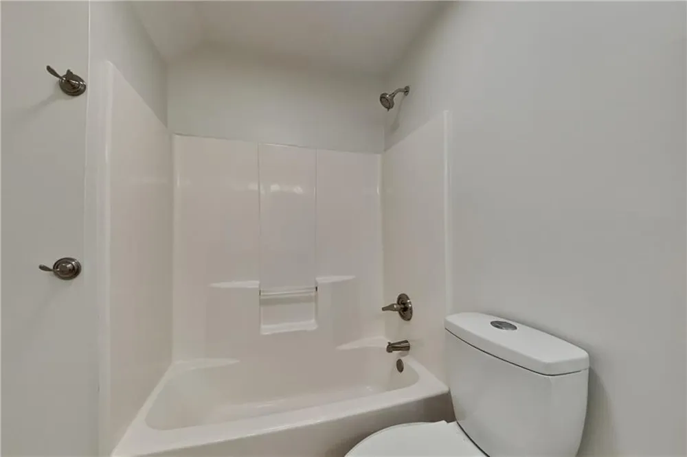 1025 Russell Point Suwanee, GA 30024