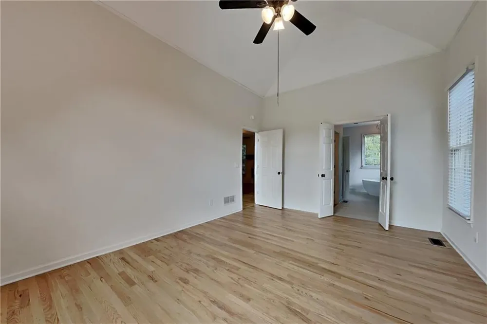 1025 Russell Point Suwanee, GA 30024