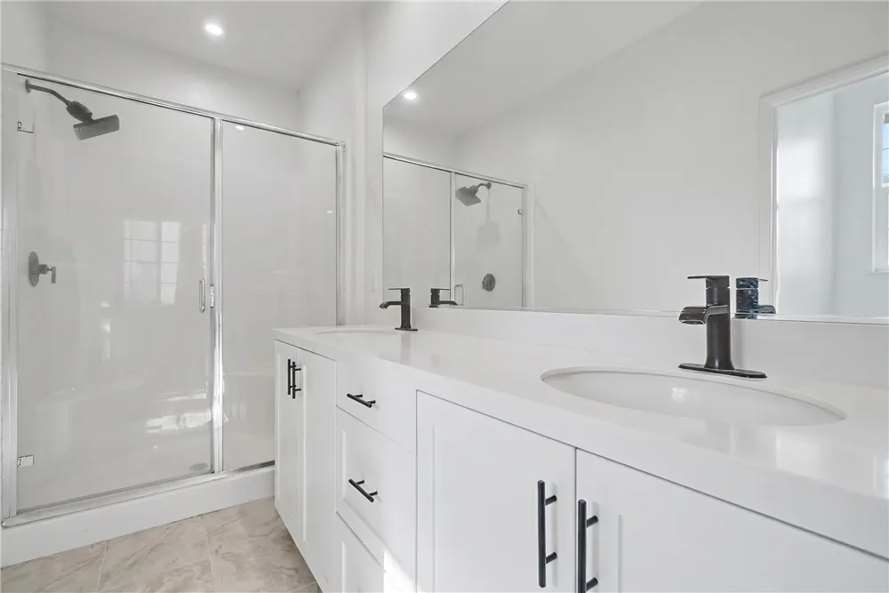 15967 W Preserve Loop Chino, CA 91708