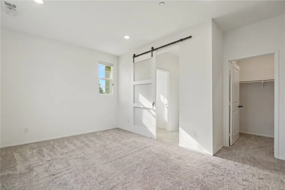 15967 W Preserve Loop Chino, CA 91708