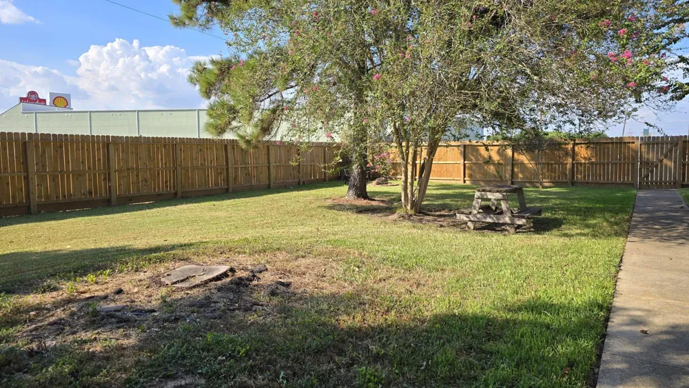 11807 Algonquin Drive Houston, TX 77089