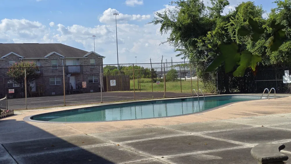 11807 Algonquin Drive Houston, TX 77089