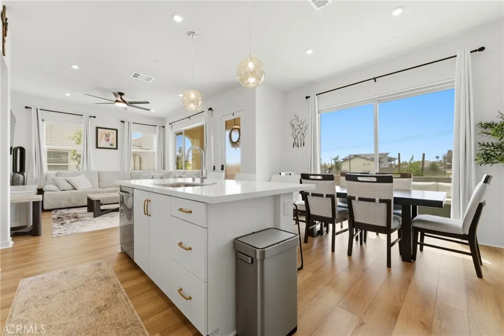 3247 E. Moonstone Drive Ontario, CA 91761