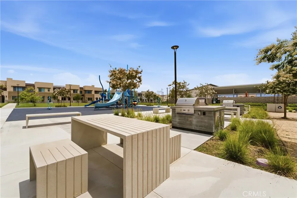 3247 E. Moonstone Drive Ontario, CA 91761