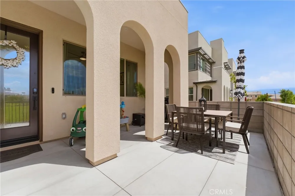 3247 E. Moonstone Drive Ontario, CA 91761