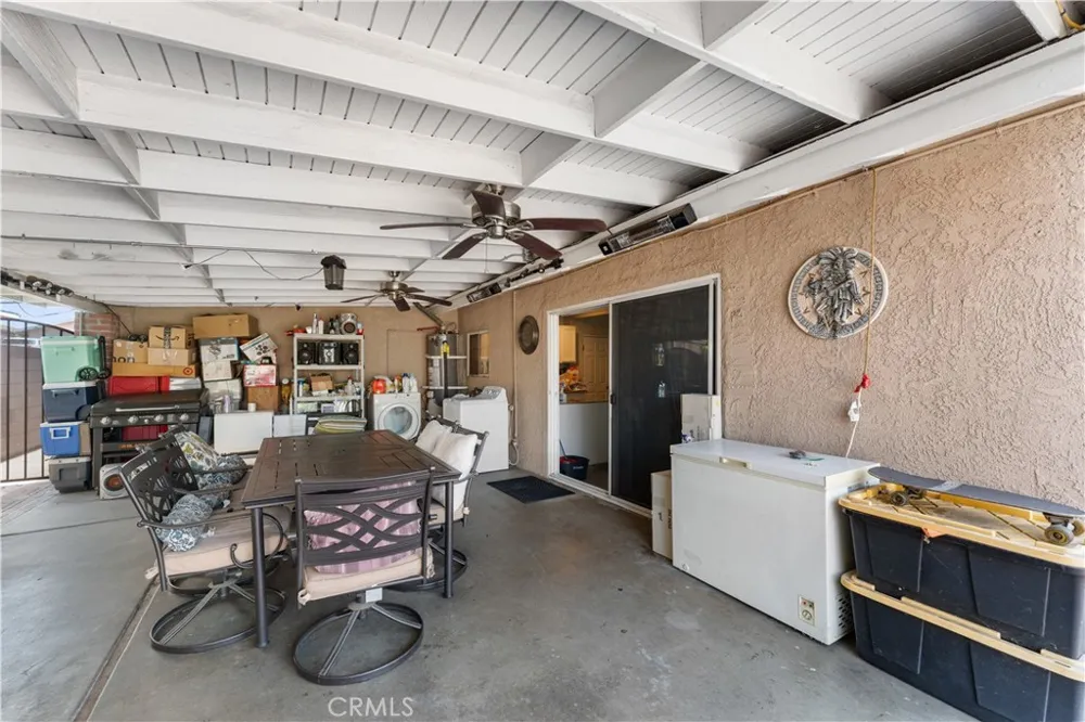 11019 Bluejay Santa Fe Springs, CA 90670