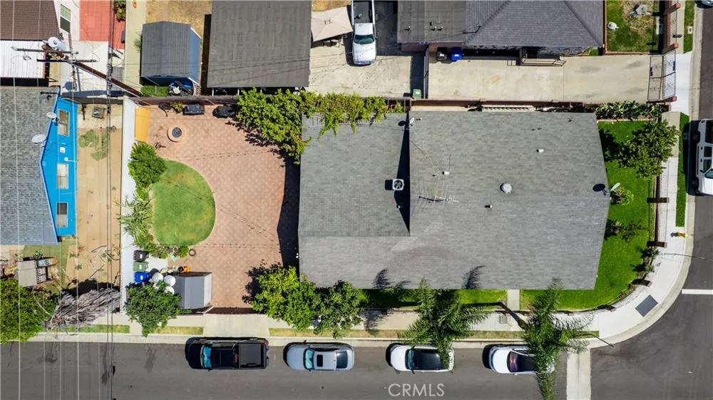 11019 Bluejay Santa Fe Springs, CA 90670