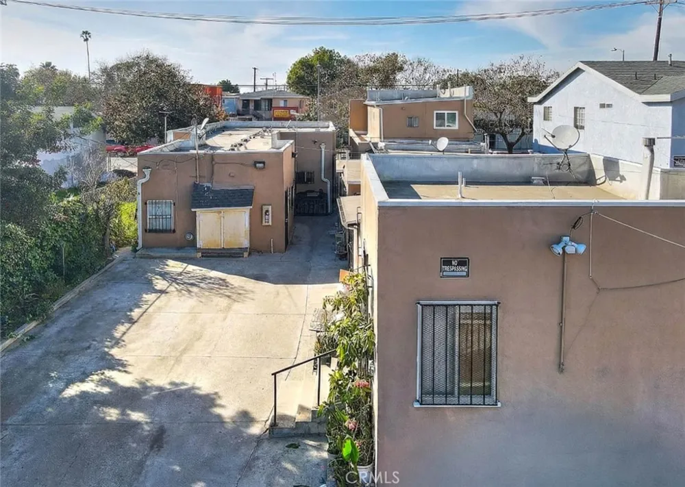 10606 Avalon Boulevard Los Angeles, CA 90003