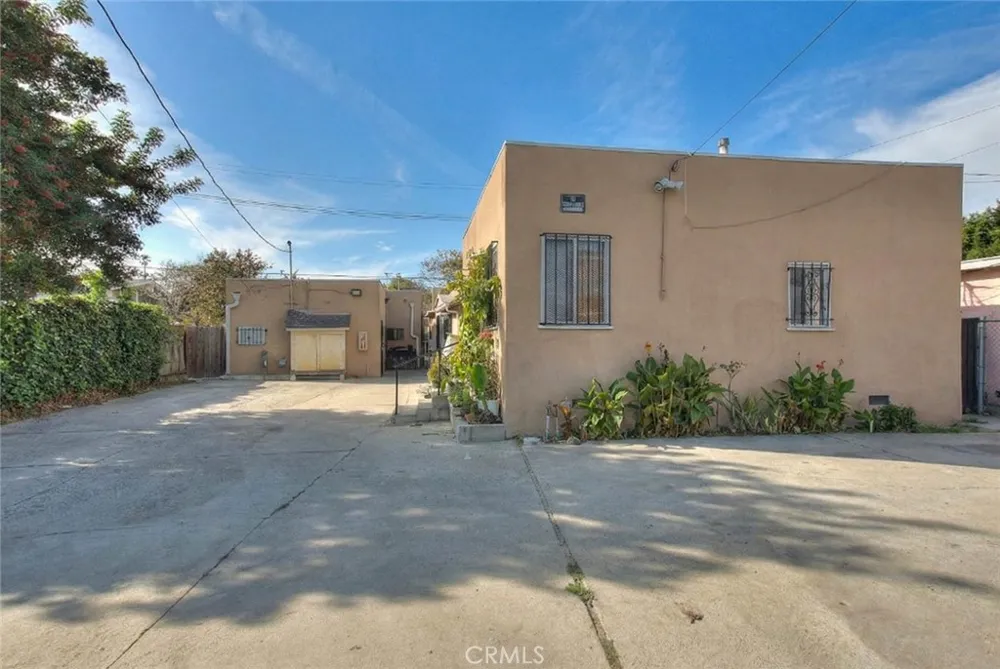 10606 Avalon Boulevard Los Angeles, CA 90003