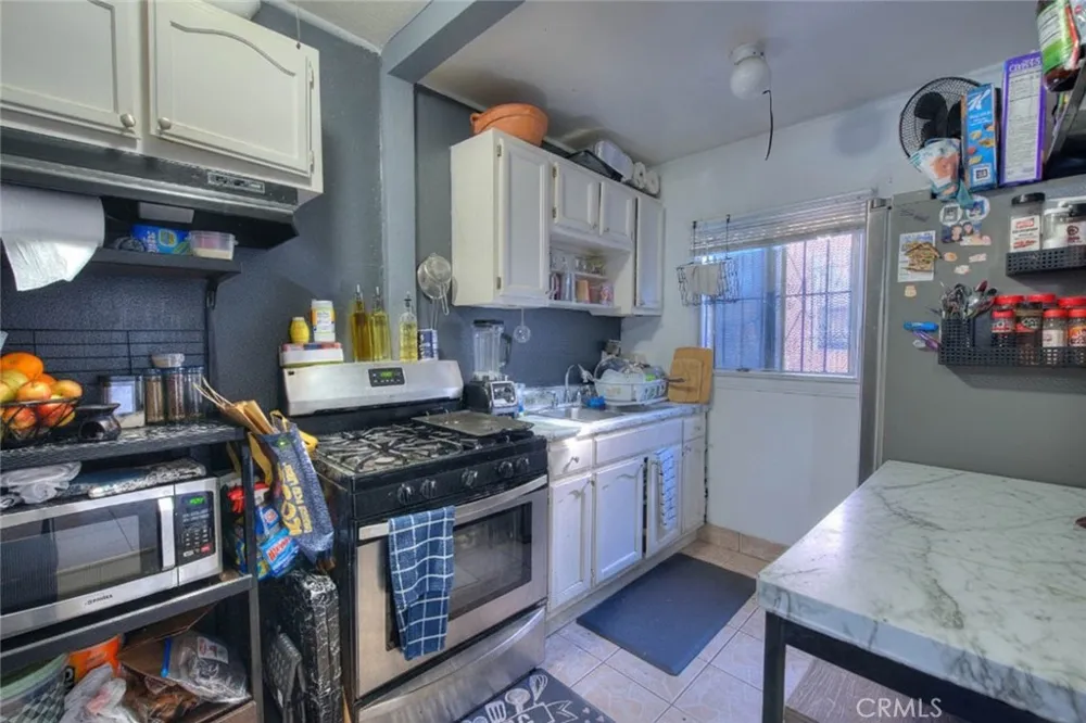 10606 Avalon Boulevard Los Angeles, CA 90003