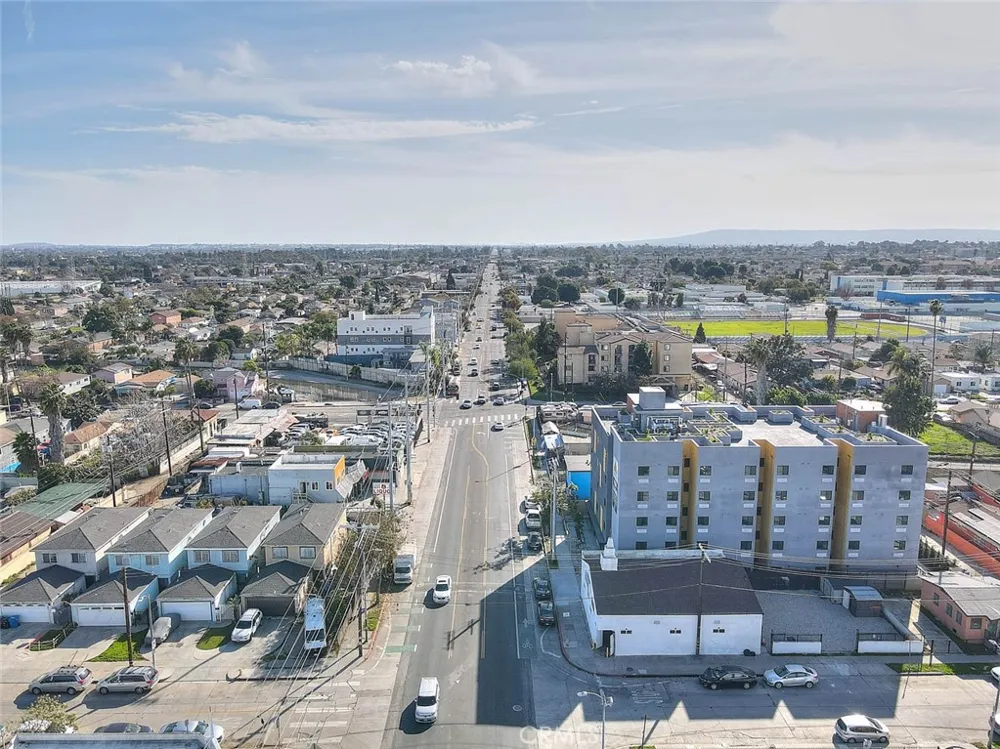 10606 Avalon Boulevard Los Angeles, CA 90003