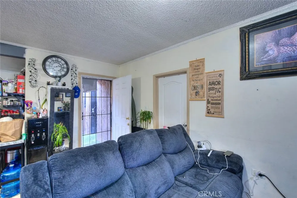 10606 Avalon Boulevard Los Angeles, CA 90003