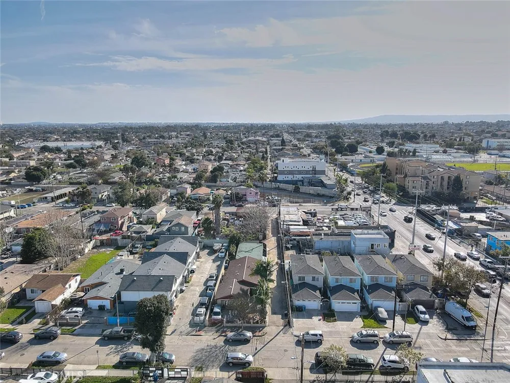 10606 Avalon Boulevard Los Angeles, CA 90003