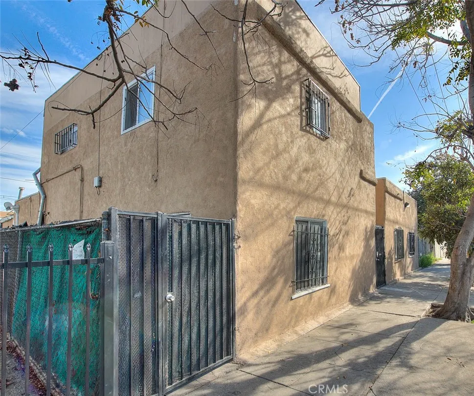 10606 Avalon Boulevard Los Angeles, CA 90003