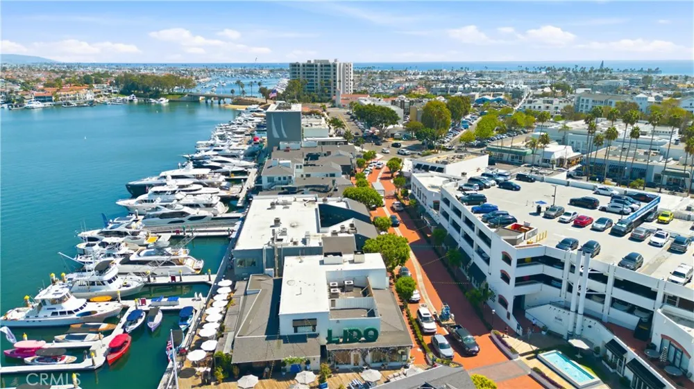 215 Ocean View Newport Beach, CA 92663