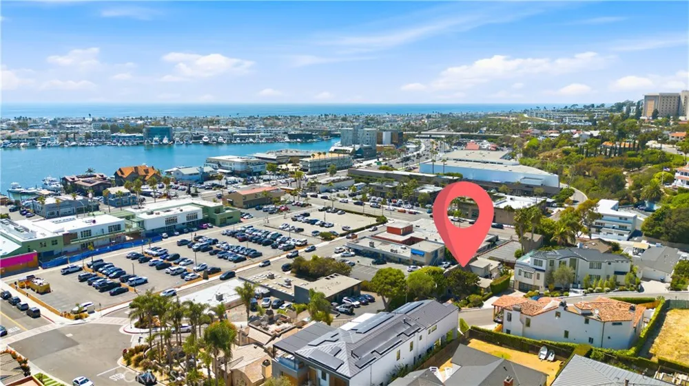 215 Ocean View Newport Beach, CA 92663
