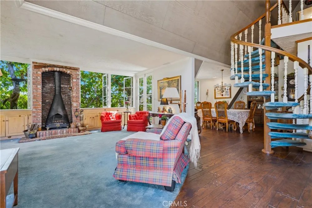 215 Ocean View Newport Beach, CA 92663