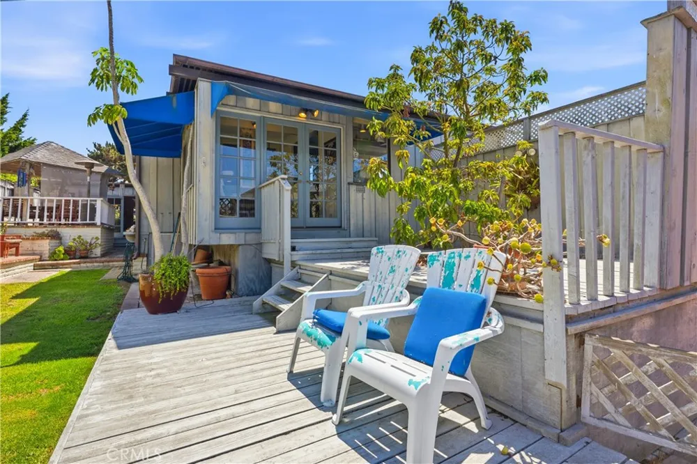 215 Ocean View Newport Beach, CA 92663