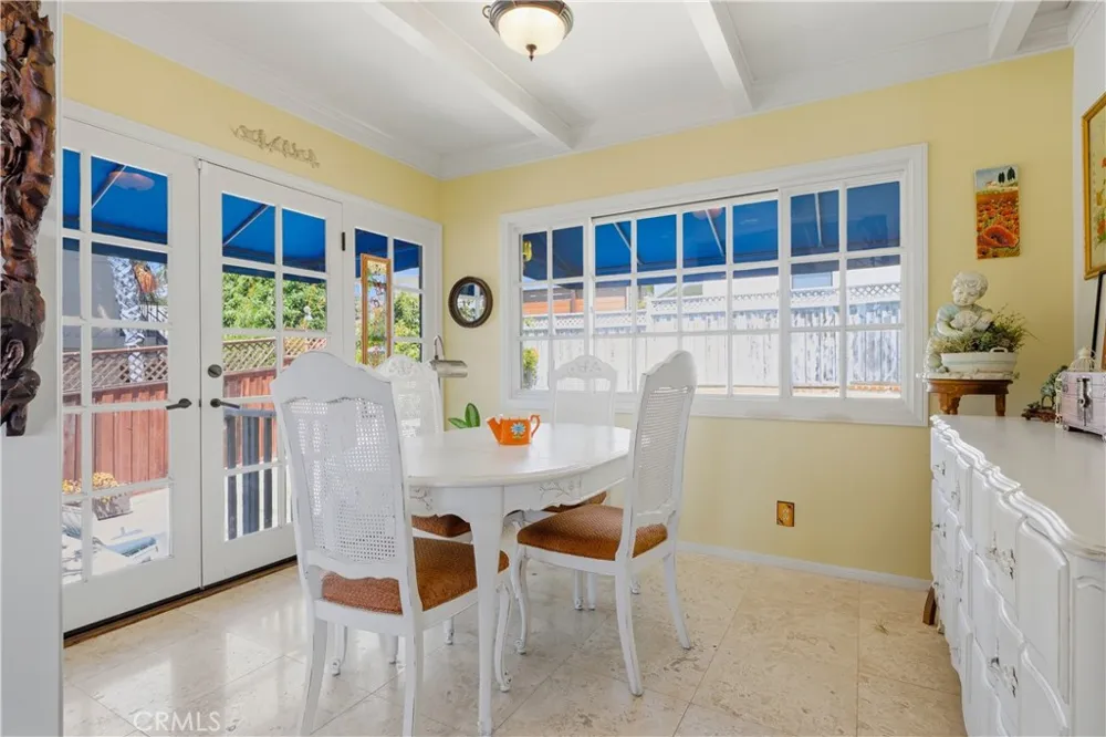 215 Ocean View Newport Beach, CA 92663