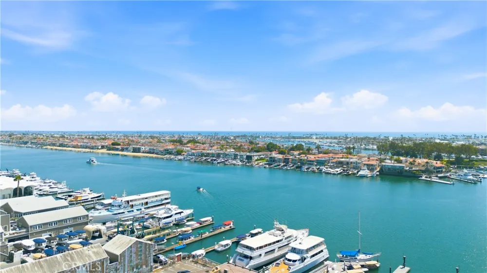 215 Ocean View Newport Beach, CA 92663