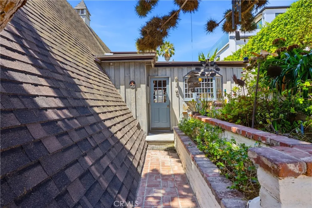 215 Ocean View Newport Beach, CA 92663