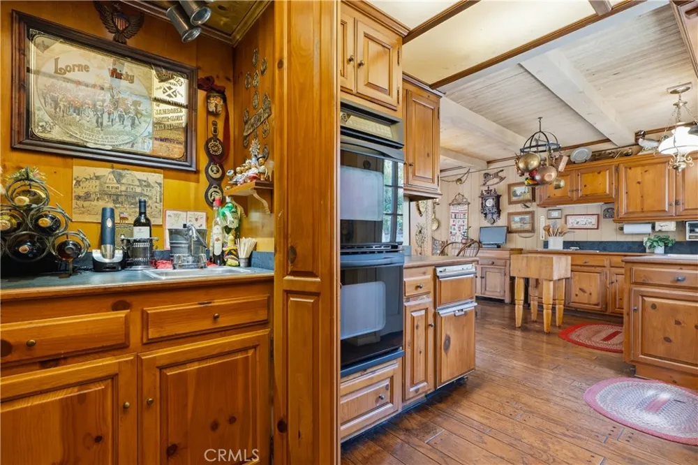 215 Ocean View Newport Beach, CA 92663
