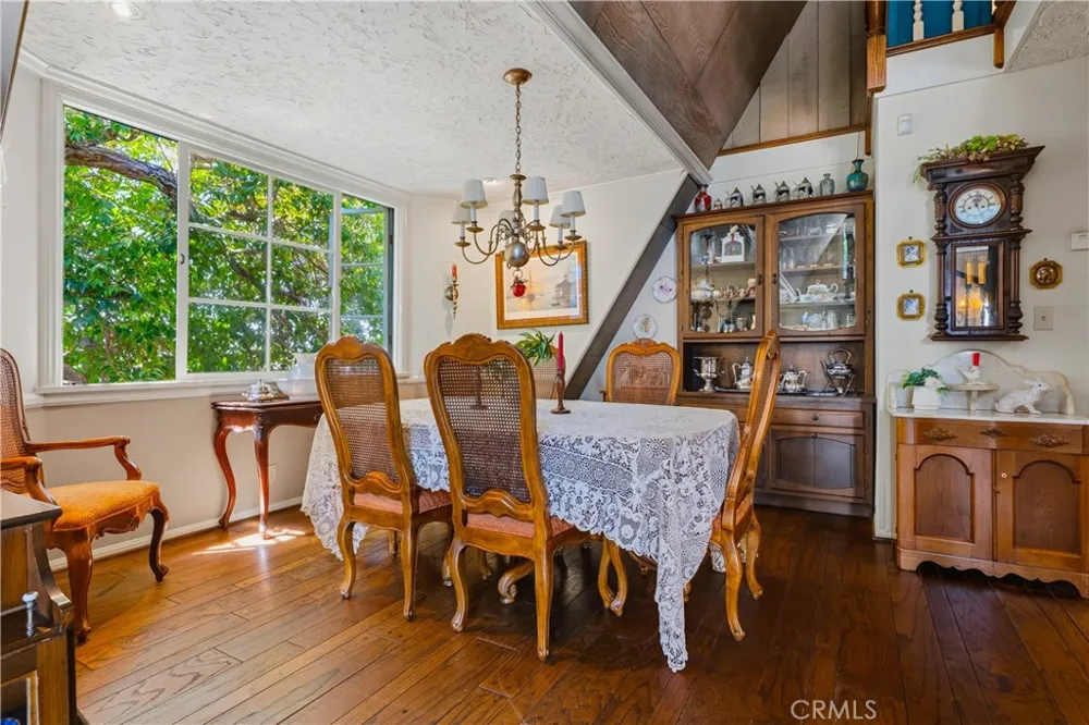 215 Ocean View Newport Beach, CA 92663