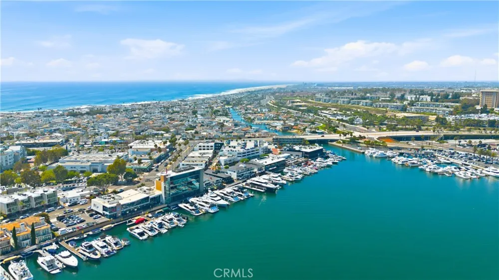 215 Ocean View Newport Beach, CA 92663